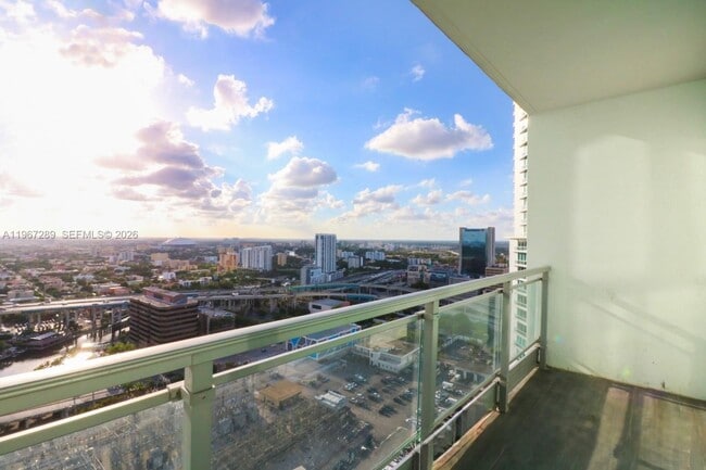 Building Photo - 92 SW 3rd St