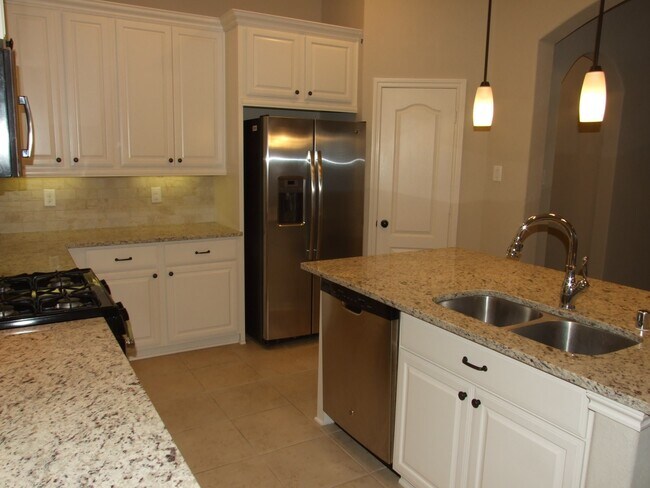 Building Photo - 29027 Crystal Rose Ln
