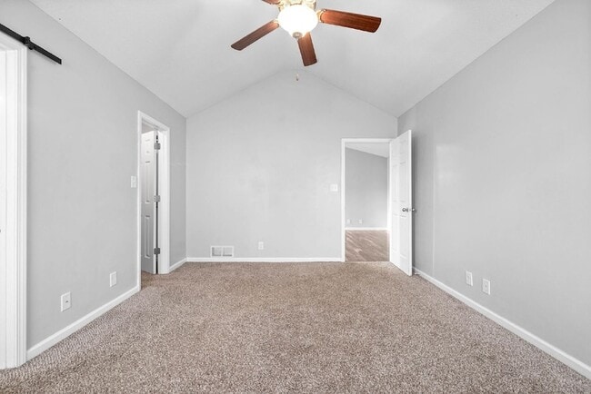 Building Photo - 935 Hugh Hunter Rd