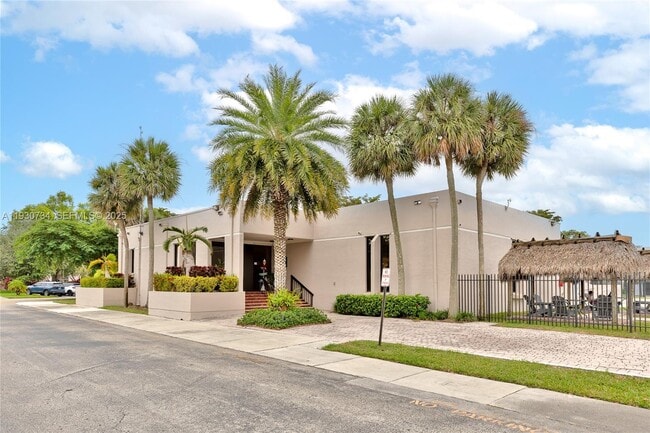 Building Photo - 8400 SW 133rd Avenue Rd