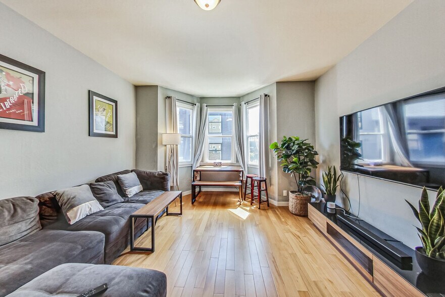 Building Photo - 766 Natoma St