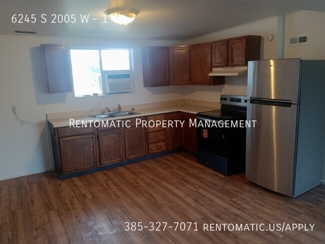 Building Photo - 6245 S 2005 W-1