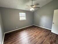 Building Photo - Spacious Duplex Living Near TAMUC with Attached 2 Car Garage!