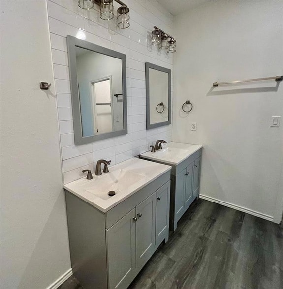 Building Photo - 15106 Mettle Dr