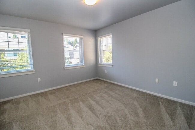 Building Photo - 7550 129th Pl SE