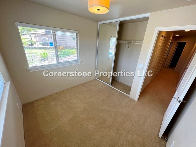 Building Photo - 92-637-637 Welo St