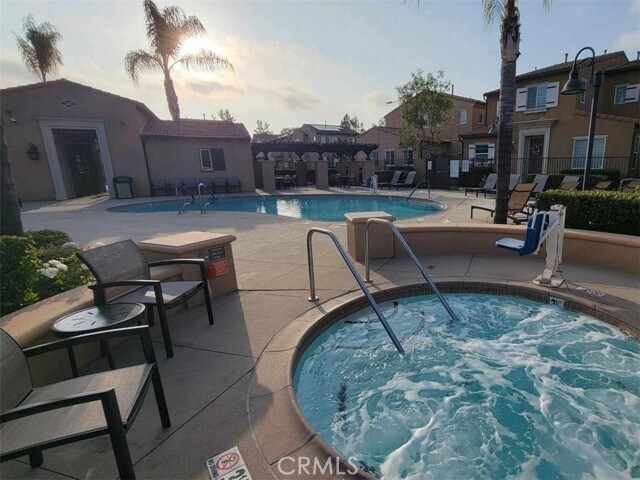 Building Photo - 31757 Paseo Peonia