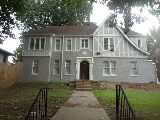 Interior Photo - 148 Stonewall Pl
