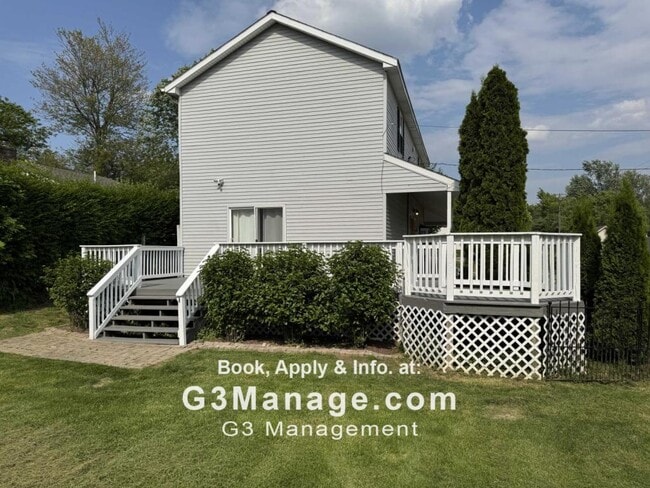 Building Photo - 407 N Reese St