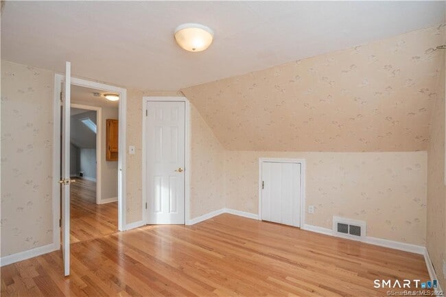 Building Photo - 34 John Smith Dr