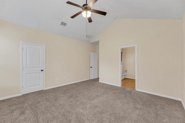Building Photo - 16421 Pallazo Dr