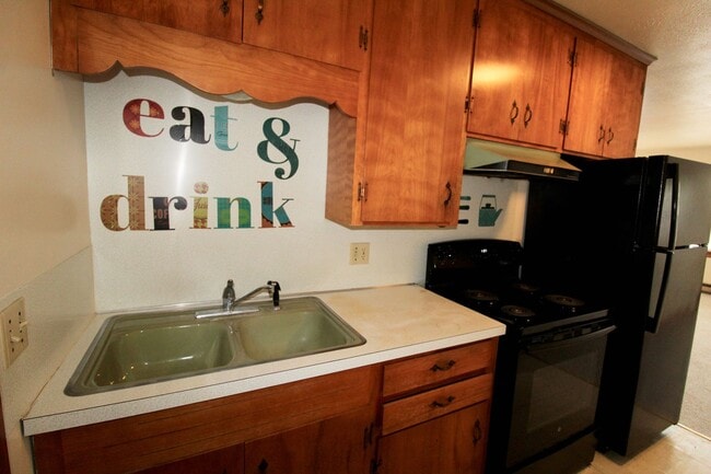 Building Photo - 1 Bed, 1 Bath Apartment in Bridgewater, VA!