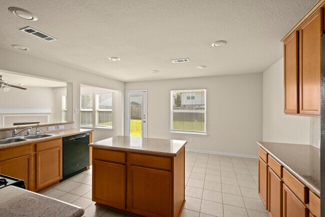 Building Photo - 18211 Palisade Rock Ct