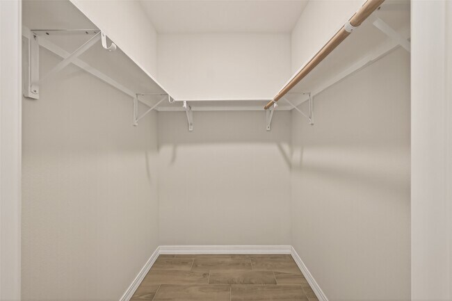 Building Photo - 3710 Daphne St