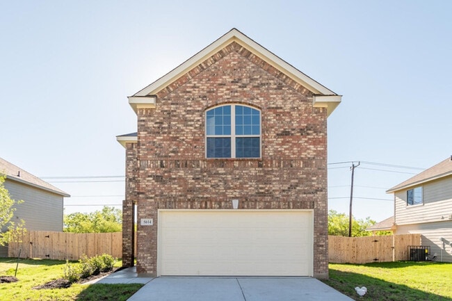 Building Photo - 5014 War Horse Dr