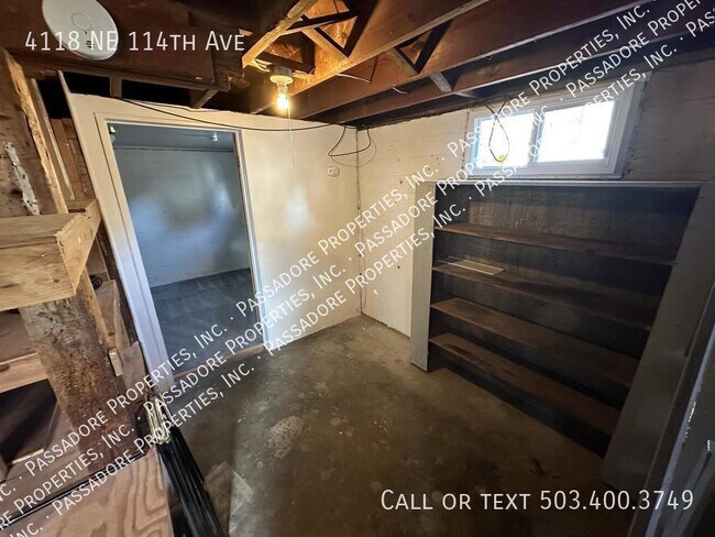 Building Photo - 4118 NE 114th Ave