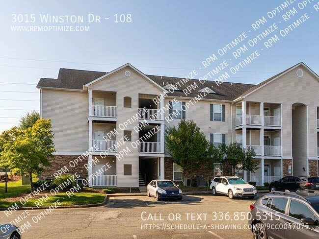 Building Photo - 3015 Winston Dr
