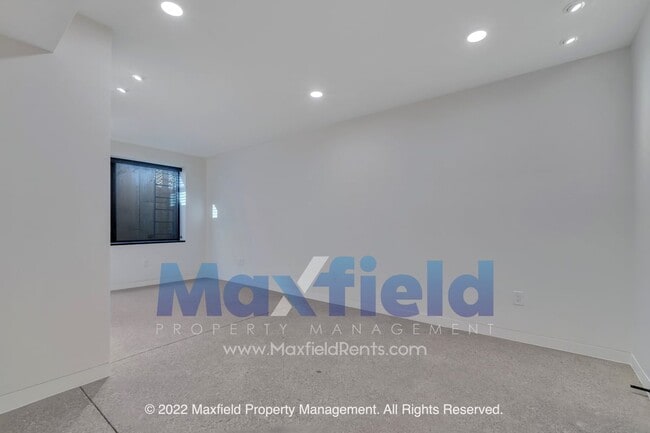 Building Photo - Luxury Sugarhouse Living | Pet Friendly | 2BD | 3BA | 1GA | 1CP 1875 Sq Ft