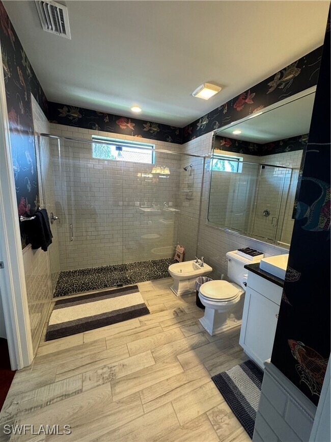 Building Photo - 3127 SE 22nd Pl