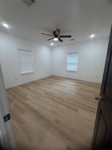 Building Photo - 711 Staitti St