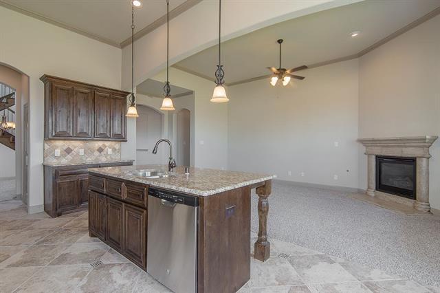 Building Photo - 917 Lake Meadow Ln