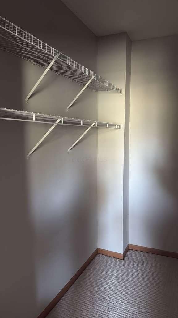 Building Photo - 2324 Myrtle Valley Dr