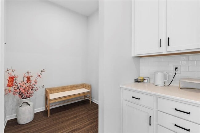 Building Photo - 4068 Annsbury Ct