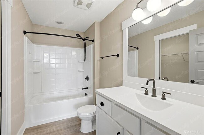 Building Photo - 629 Bungalow Ct