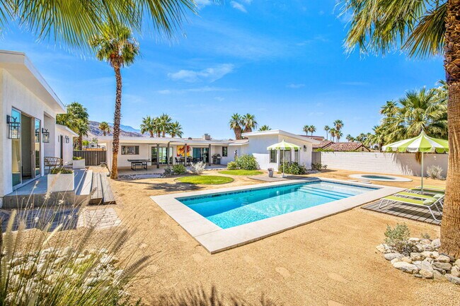 Building Photo - 45654 Verba Santa Dr