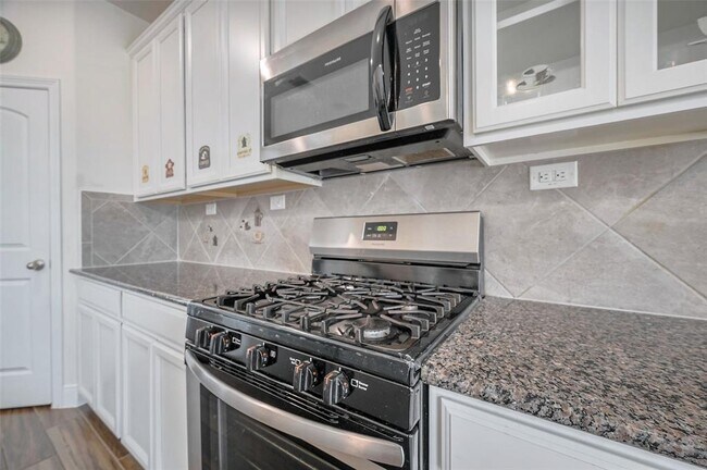 Building Photo - 11202 Bluewater Lagoon Cir