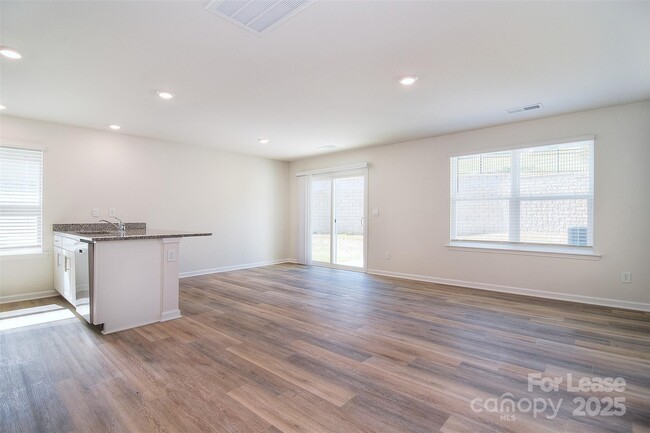 Building Photo - 5155 Hyrule Dr