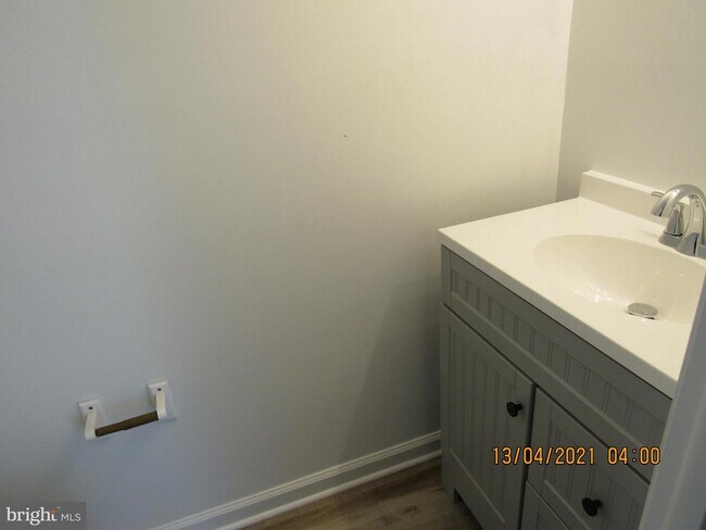 Building Photo - 9611 Heathcliff Dr