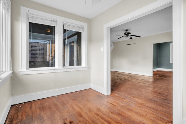 Building Photo - 1644 McFarland Rd