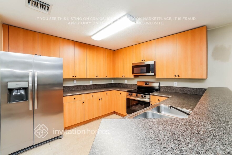 Building Photo - 541 Alejandro Ln