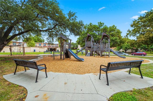 Building Photo - 334 Valley Park Dr