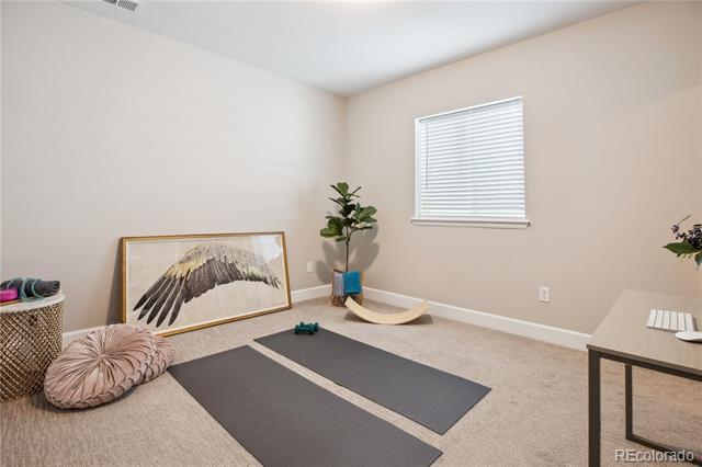 Building Photo - 6601 Mentha Dr
