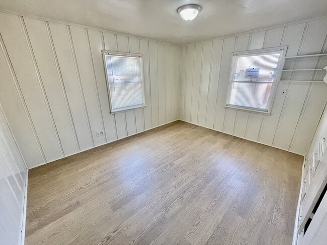 Building Photo - 5769 Eugene St