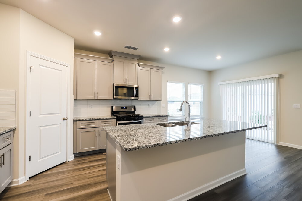Building Photo - 5825 Hackberry Ln