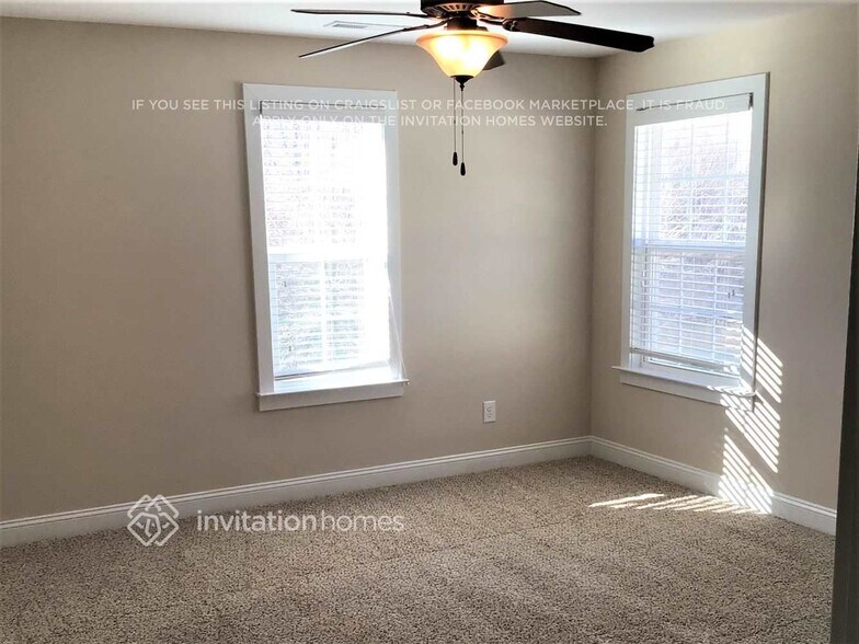 Building Photo - 14051 Old Vermillion Dr