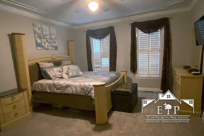 Building Photo - Beautiful Brick Home for Rent – Spacious, Bright & Welcoming