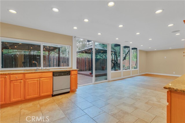 Building Photo - 22601 Costa Bella Dr