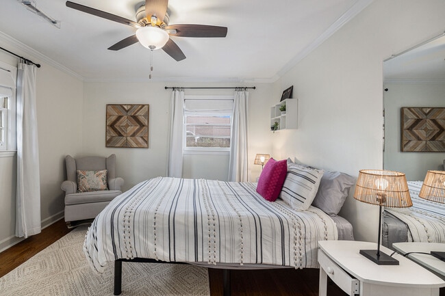 Building Photo - 826 Symmes Dr