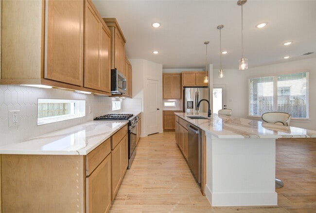 Building Photo - 1419 Shaded Rock Dr