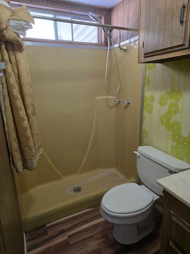Building Photo - LAND, LAND AND MORE LAND! 2 bed/2 bath Manufactured home in Bullhead City on Huge double lot!