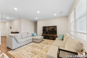 Building Photo - 449 Ida Lp