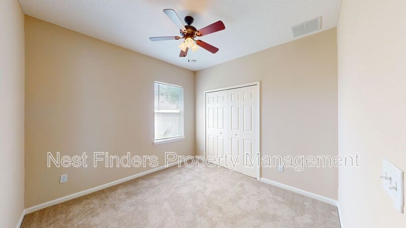 Building Photo - 14631 Millhopper Rd