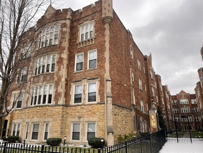 Primary Photo - 38 N Menard Ave
