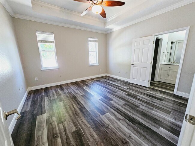 Building Photo - 1930 Saddlewood Ct