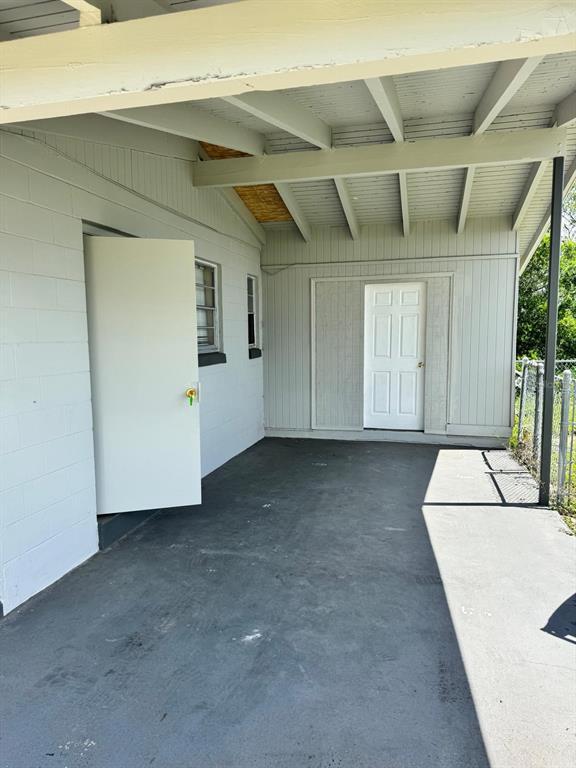 Building Photo - 7103 Fireside St