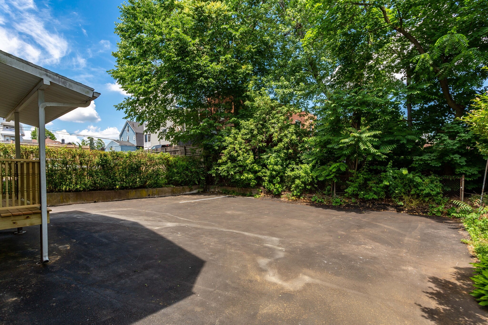 Building Photo - 34 Court Park